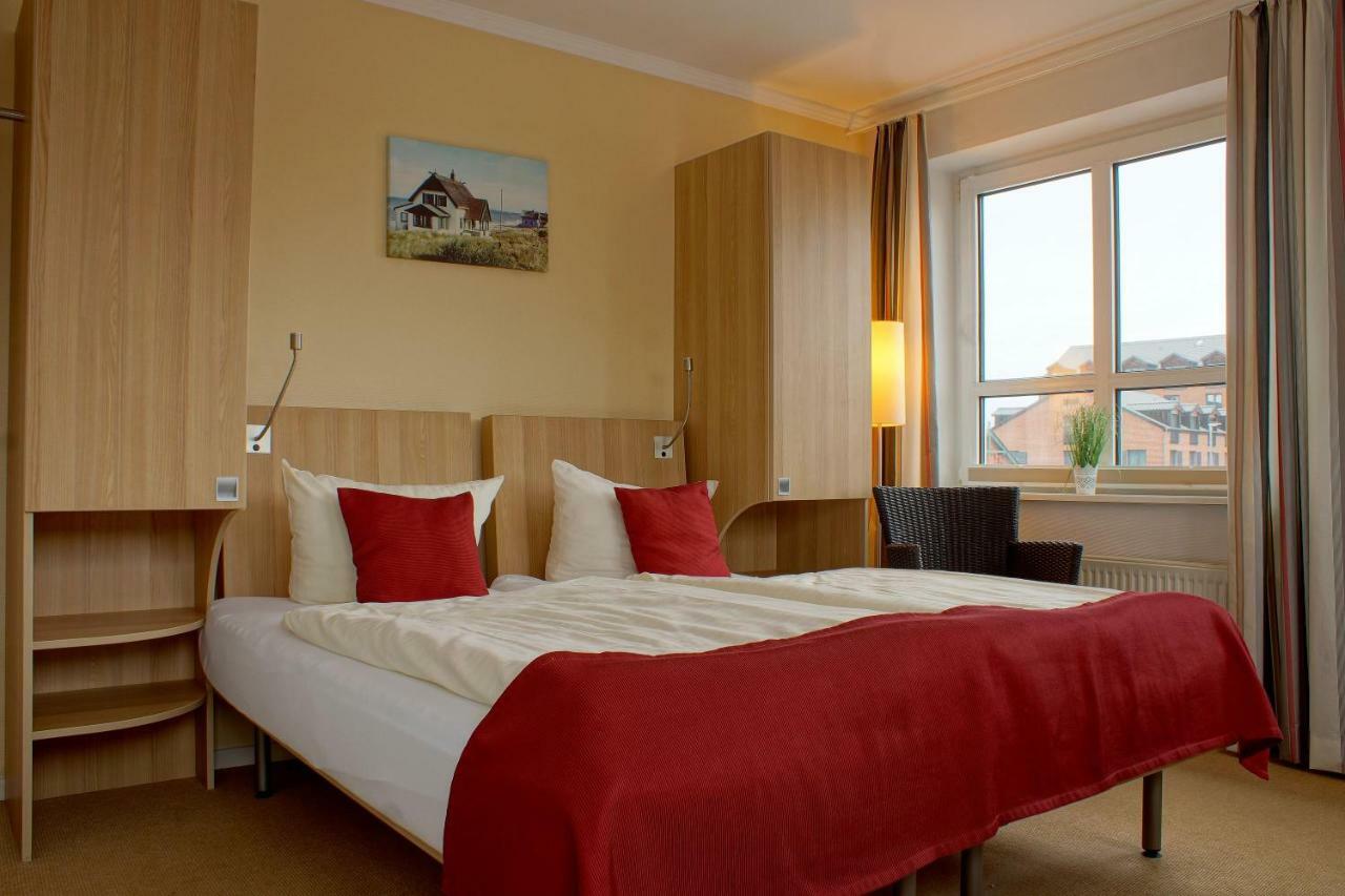 Baltic Koelln Hotel Heiligenhafen Eksteriør bilde